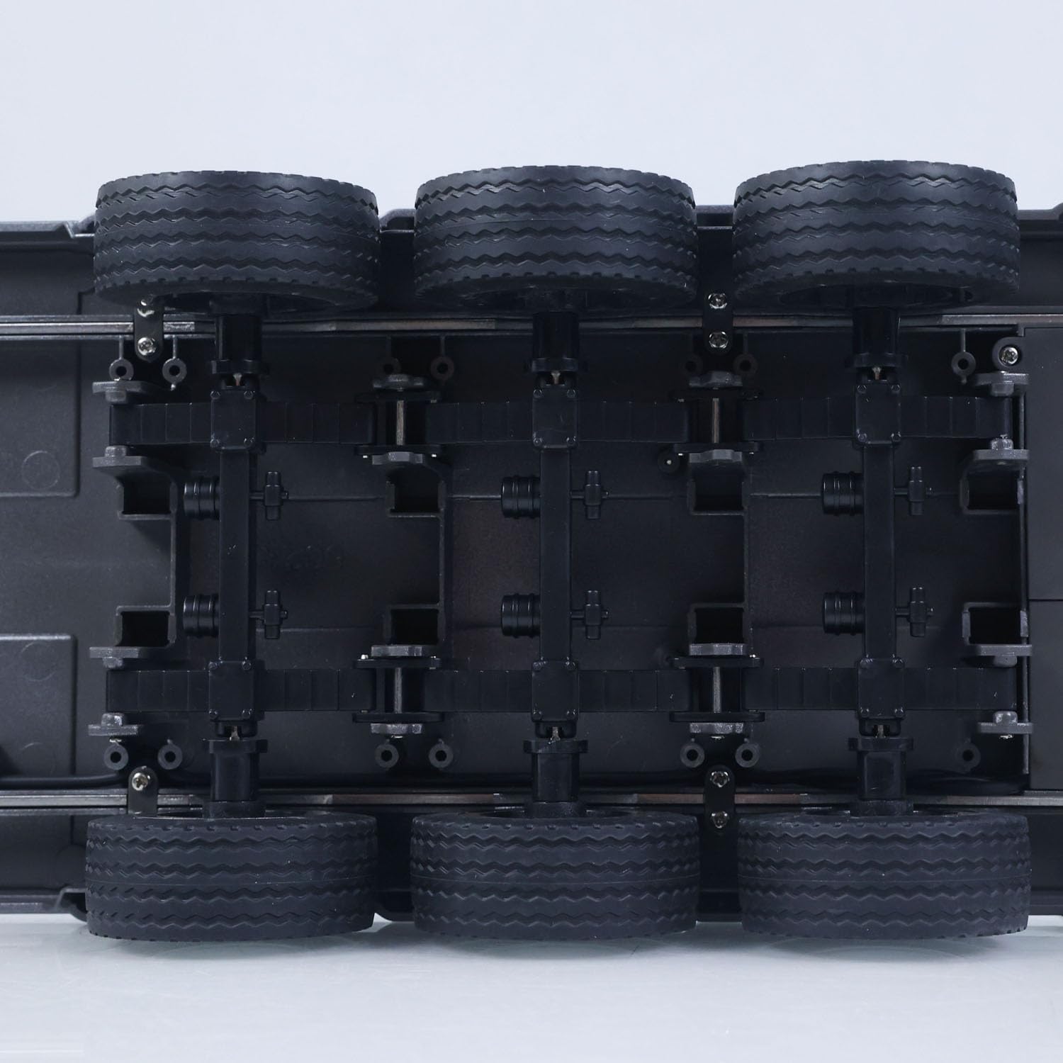 TOUCAN RC HOBBY US in Stock 73.5CM Plastic Semi Trailer Flatbed 1502 for 1/18 Remote Control Tractor Truck HUINA 1501 Electronic Support Legs Tail Board New Year Gift