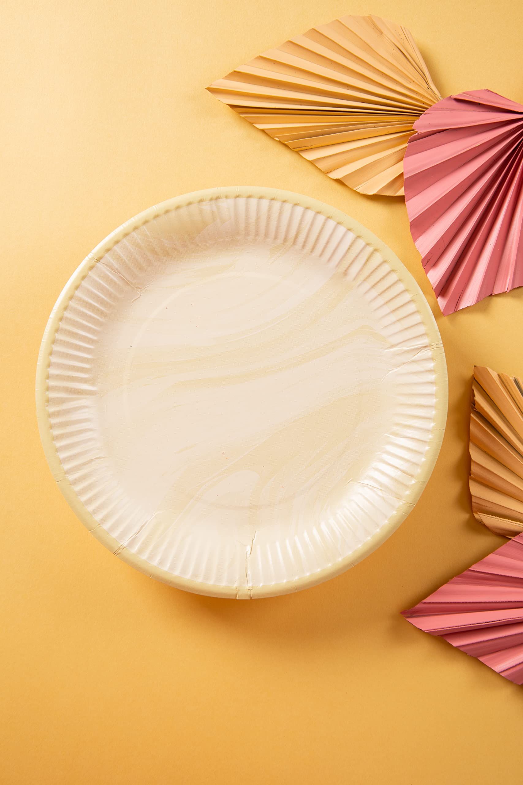 Party Factory Pappteller 30. Geburtstag - 23cm, 8 Stück, Rot-Weiß Im Verkehrsschild-Design