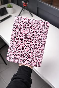 Coverzone Apple iPad 10.Nesil ile uyumlu Özel Tasarım Leopar Desenli Tablet Kılıf ve Kılıfı Kalem Koyma Bölmeli Stand Olan Uyku Modlu Suni Deri,Yarı transparan Silikon Arka Yüzey CP-1