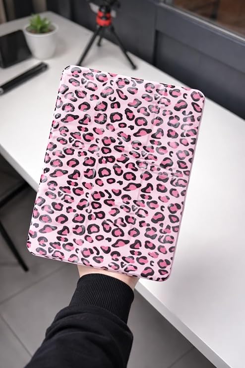 Coverzone Apple iPad 10.Nesil ile uyumlu Özel Tasarım Leopar Desenli Tablet Kılıf ve Kılıfı Kalem Koyma Bölmeli Stand Olan Uyku Modlu Suni Deri,Yarı transparan Silikon Arka Yüzey CP-1