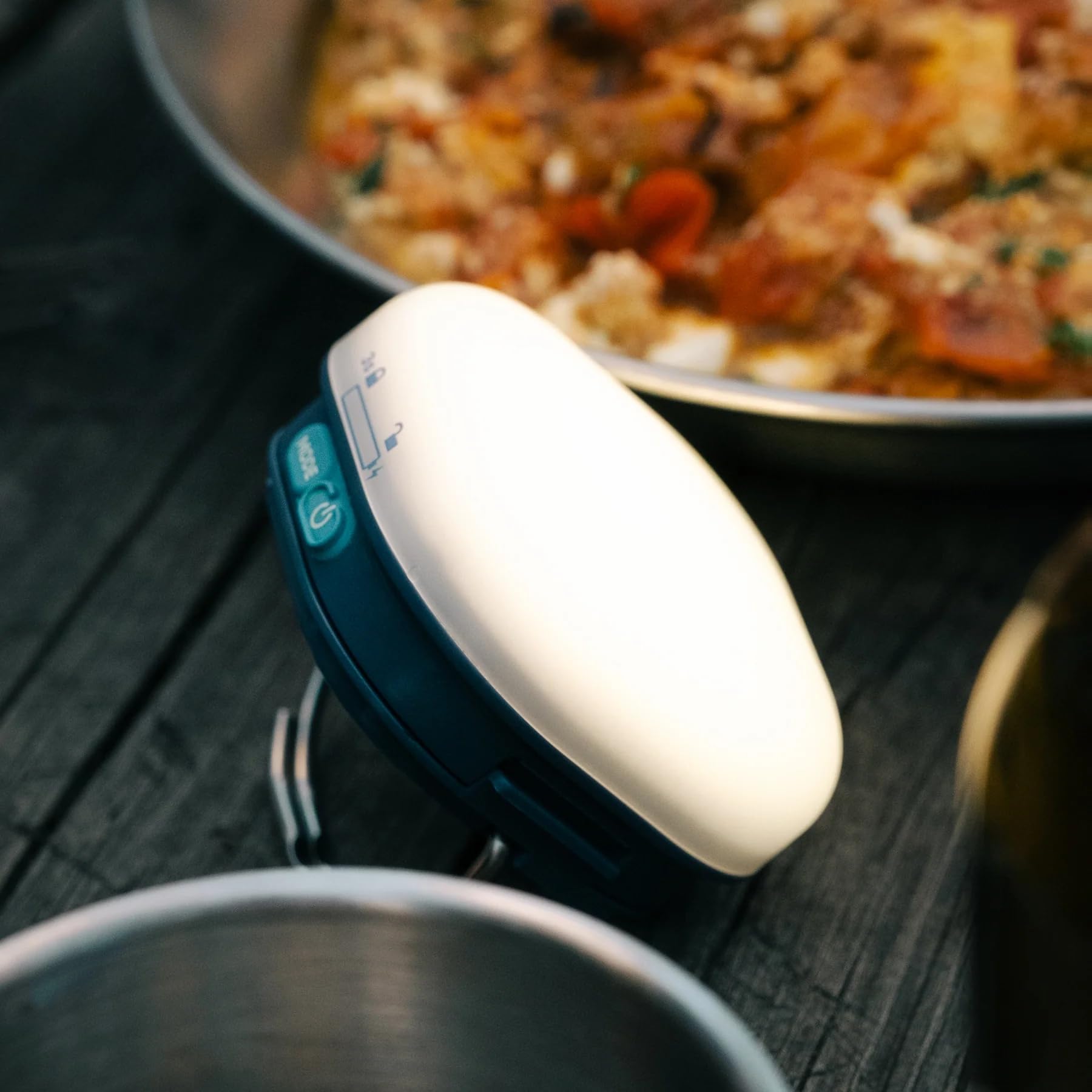 Silva Lanterna da campeggio ricaricabile USB-C – Luce per tenda ricaricabile – 350 lumen e 4 livelli di luminosità – Luce bianca e calda – Durata di combustione 156 ore – Luce da campeggio