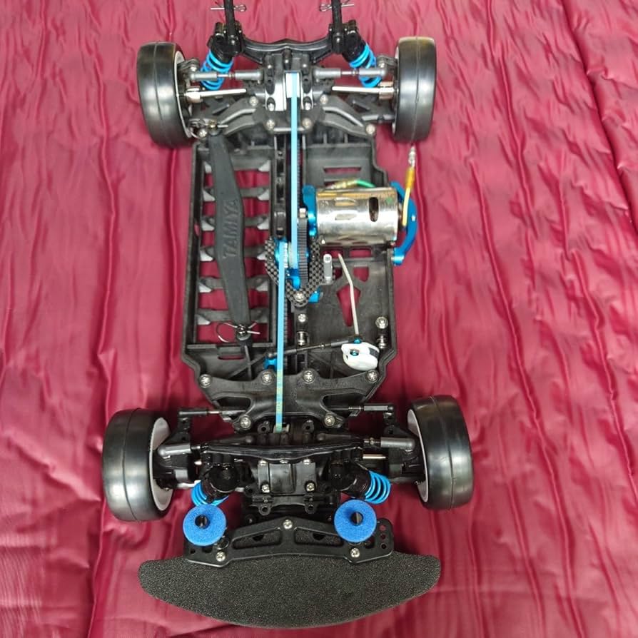 タミヤ ベルトドライブ4WD　TA05 シャーシ　メカ一式オープションパーツ付 タミヤ ベルトドライブ4WD TA05 シャーシ メカ一式オープション