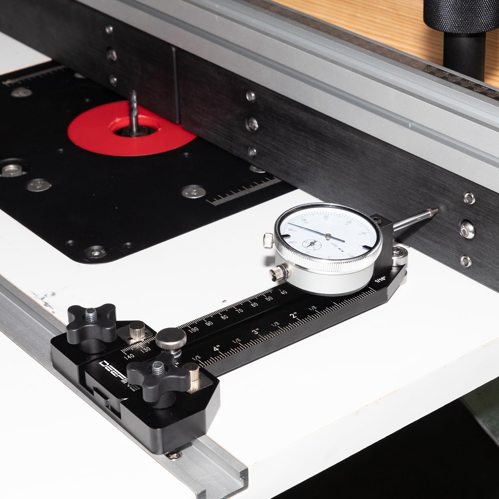 Sottile Rip Jig Table Saw Guide, estesa sottile Rip Jig Router con indicatore di precisione Quadrante Gauge