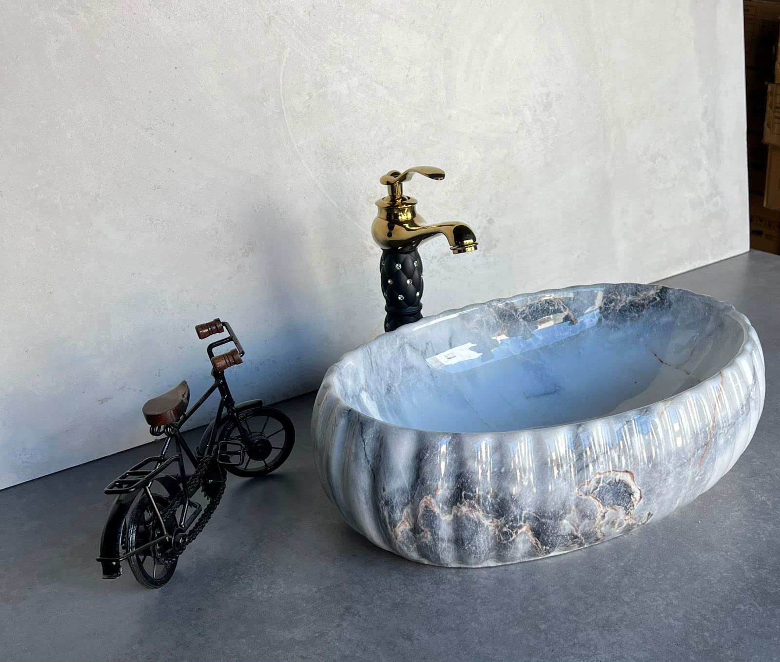 NEXIS Designer Glossy Finish Table Top Ceramic Wash Basin Vessel Sink | Collapsible Wash Basin (20 x 14 x 5.5 Inch) (Designer White-Dark Grey Wash Basin)