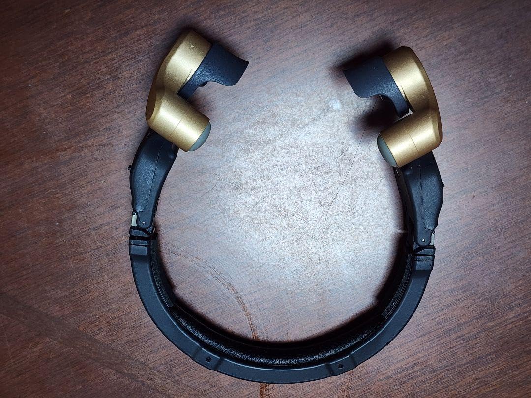 耳に入れないスマート集音器 ココチモ きこえるホン 新品未使用品 Amazon.co.jp: ココチモ きこえるホン（金） k-phone 耳に入れ