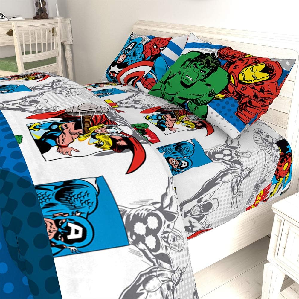 Jay Franco Marvel Avengers Comics Good Guys 5 Piece Full Bed Set, Blue