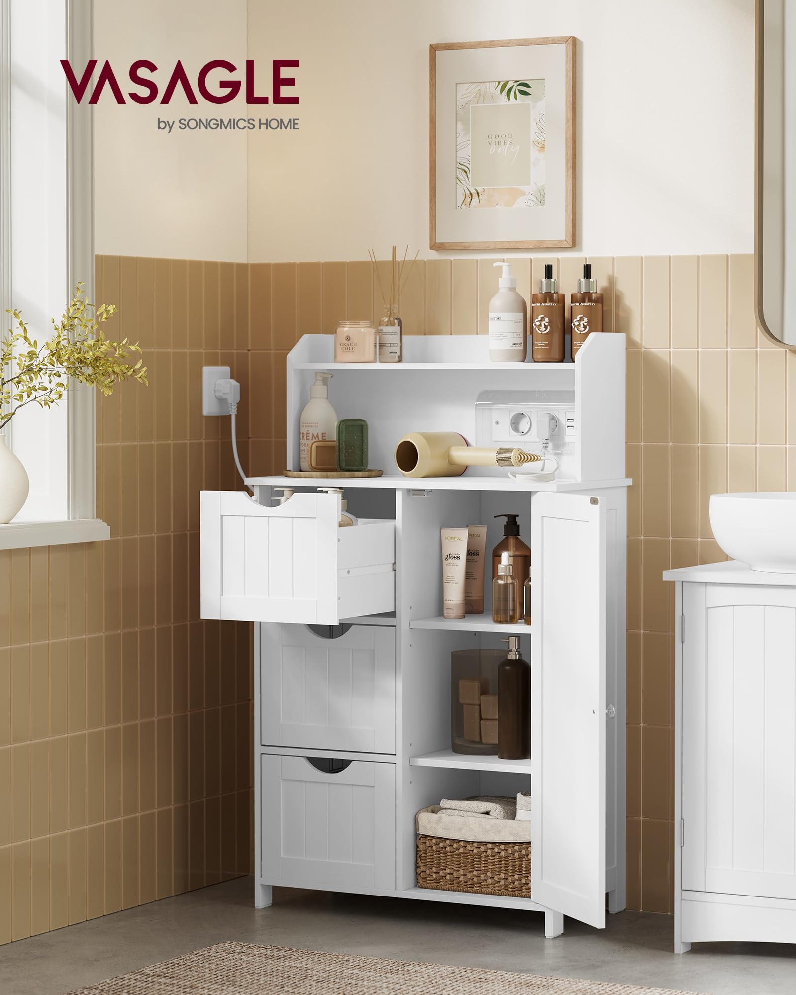 VASAGLE Badezimmerschrank, Badschrank, stehend, mit Tür, Steckdosenleiste, Schubladen, Schrank für Toilettenpapier, Toilettenschrank, verstellbare Ablagen, 30 x 60 x 100 cm, wolkenweiß BBC775W03