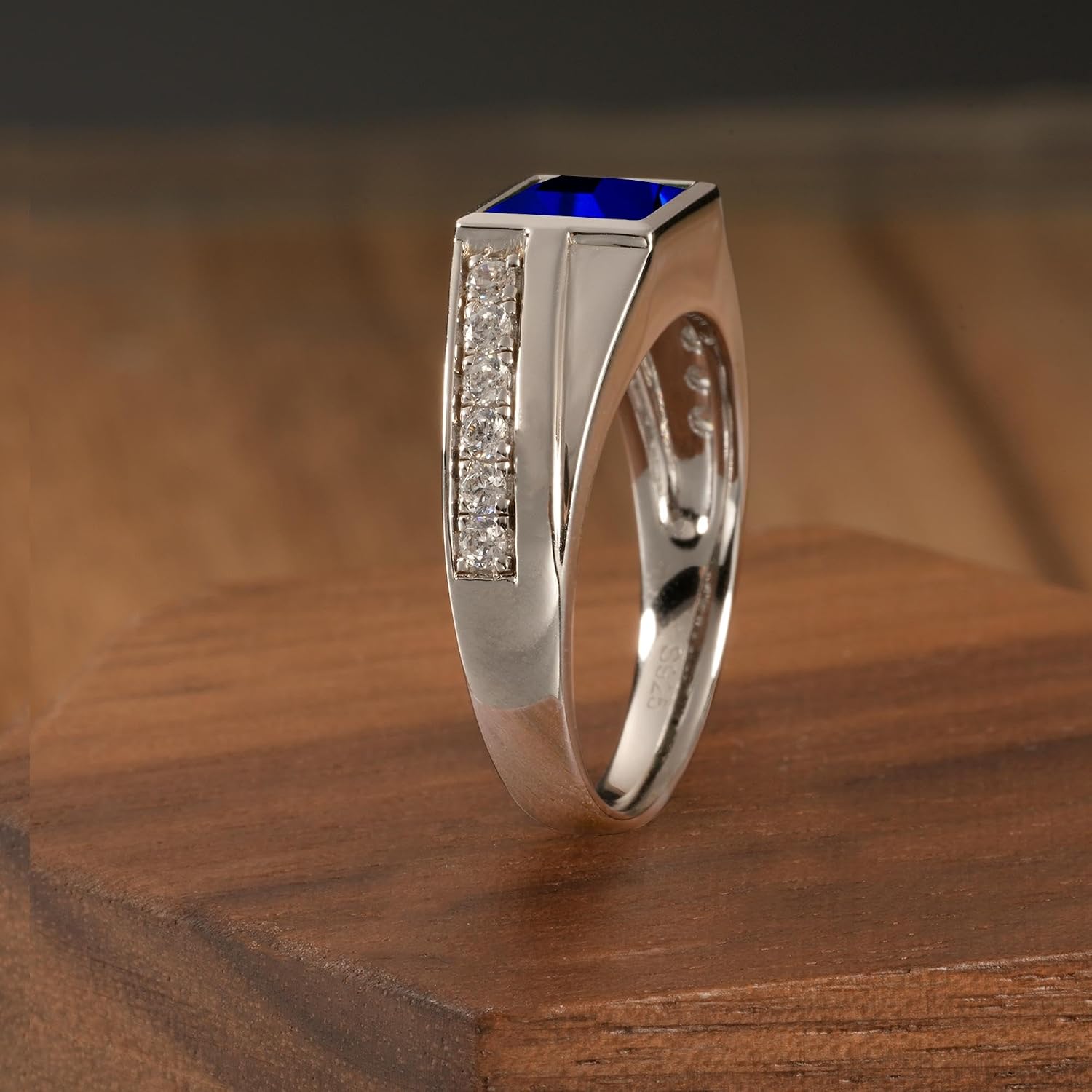 LUO Men's Square Shape Gemstone Ring, 925 Sterling Silver, Bezel Setting, Princess Cut 7x7 mm Statement Band, Birthday Anniversery Wedding Father's Day Jewelry Gifts for Him Husband Dad