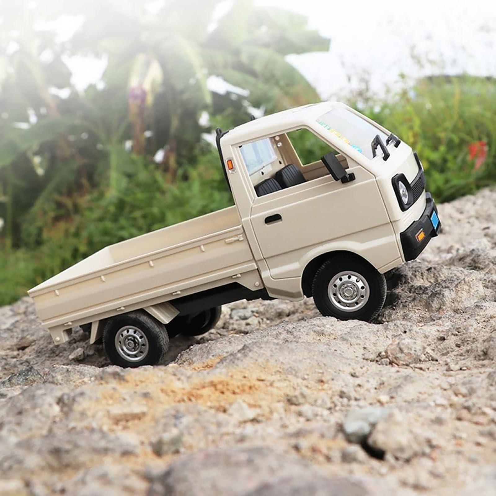 WPL D12 RC Truck Car, zdalnie sterowana gąsienica w skali 1:16 z silnikiem szczotkowym, oświetleniem LED, samochód RTR dla dorosłych, 3 baterie