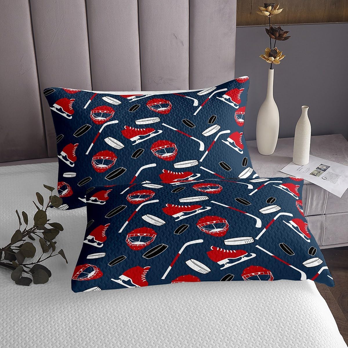 Erosebridal Hockey Player Quilt Set King Kids Hockey Sports Themed Bedspread Set for Women Men Adults Ice Puck Stick Roller Skates Helmet Bedspread Sets Winter Ice Sports Game Coverlet Set