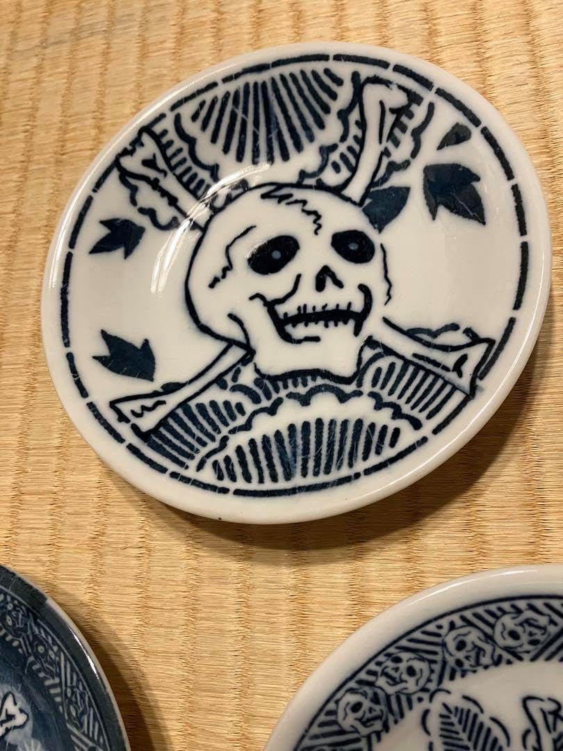 横尾忠則 皿 髑髏 ドクロ 八寸髑髏絵皿 - 横尾忠則オンラインショップ