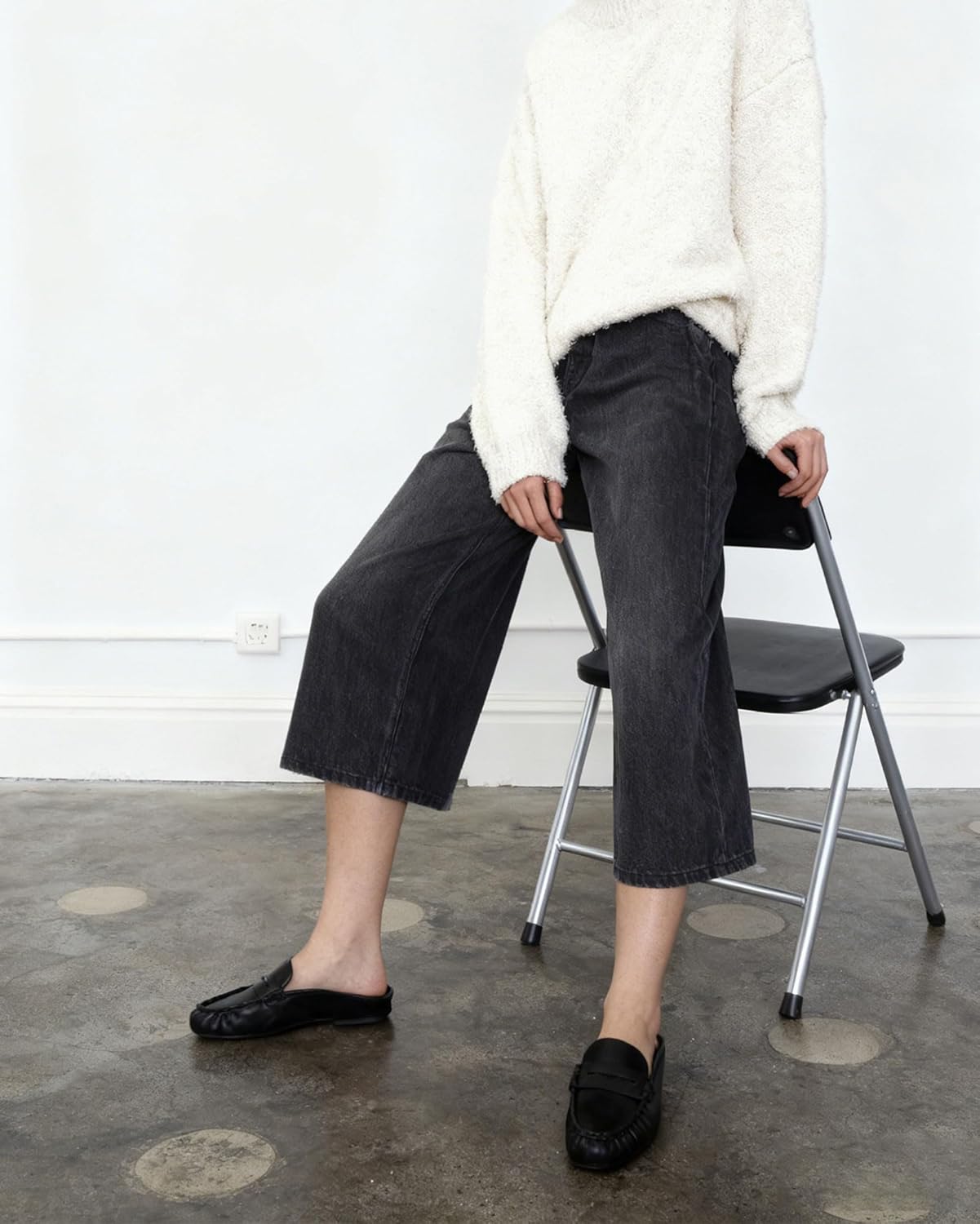 Loafers for Women Closed Round Toe Slip On Loafers Casual Fashion Slides Shoes Comfortable Ruched Flat Loafers - Image 3