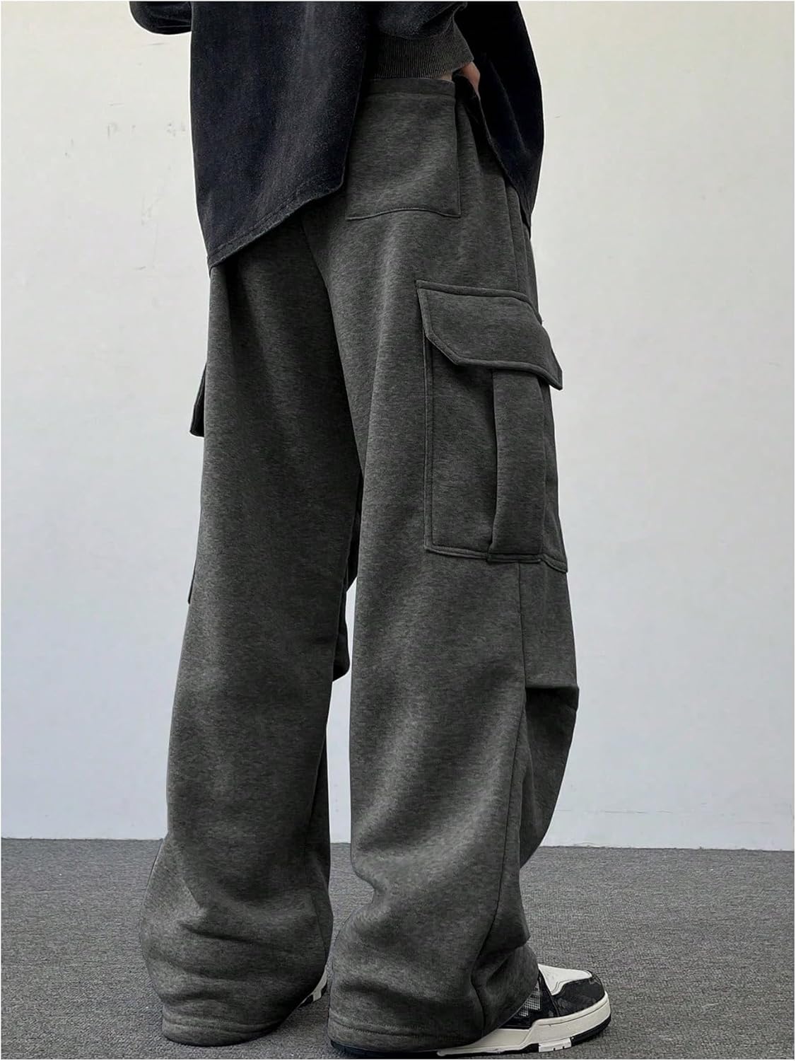 GORGLITTER Men's Cargo Baggy Sweatpants Drawstring Elastic Waist Wide Leg Sweatpants - Image 2