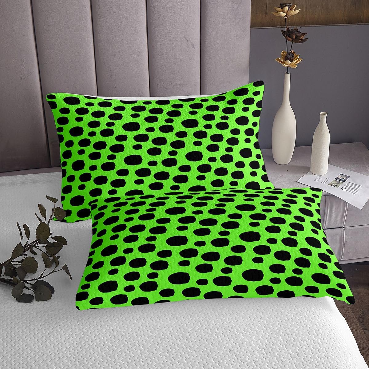 Castle Fairy Polka Dots Kids Bedspread Queen Size,Abstract Geometric Circles Print Coverlet Set,Teens Women Bedroom Decor,Modern Simple Art Style Quilted Coverlet,Green Bedding Quilt,2 Pillowcases