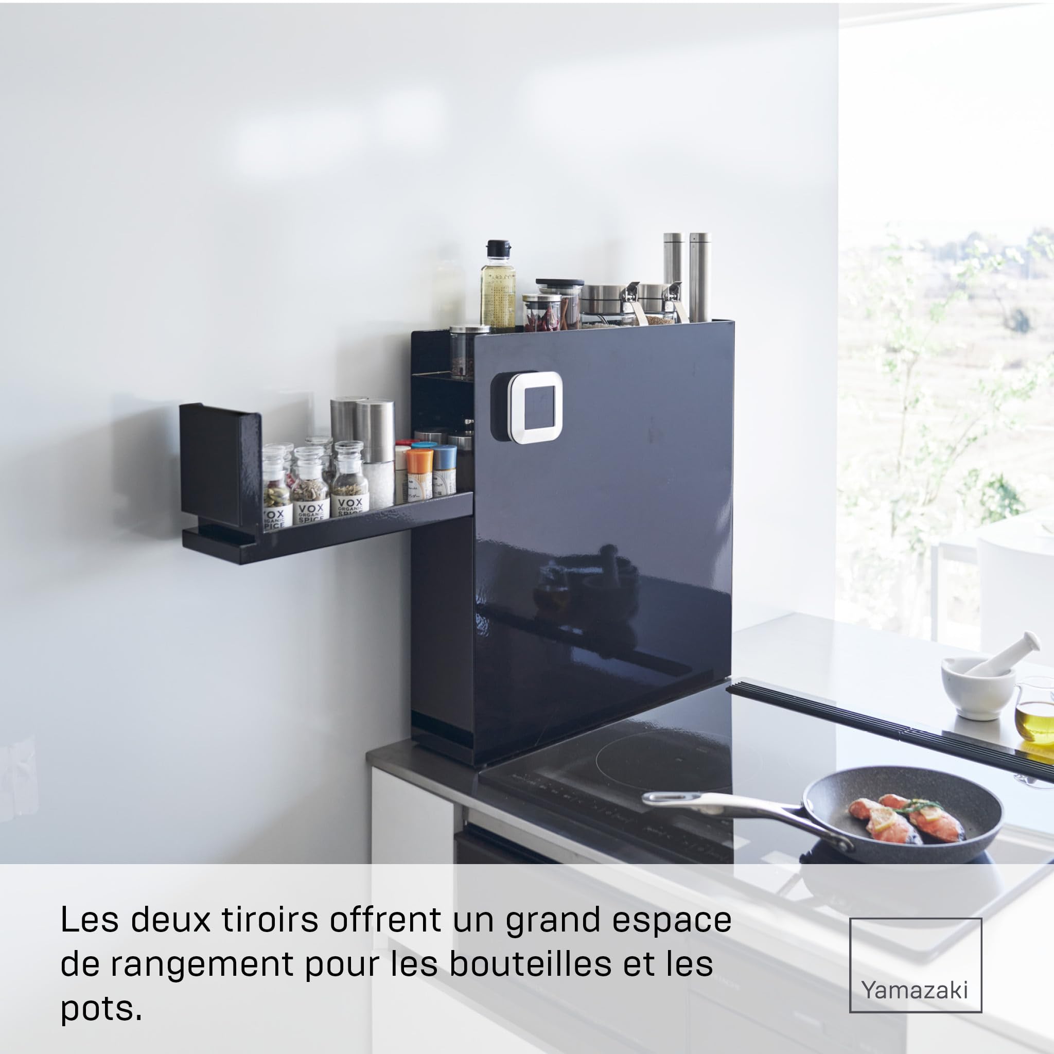 YAMAZAKI TOWER Étagère coulissante 2 niveaux pour épices et assaisonnements, en acier - organiseur, support, condiments, épices, cuisine - 50-93 x 12,5 x 52,5 cm, design japonais, noir