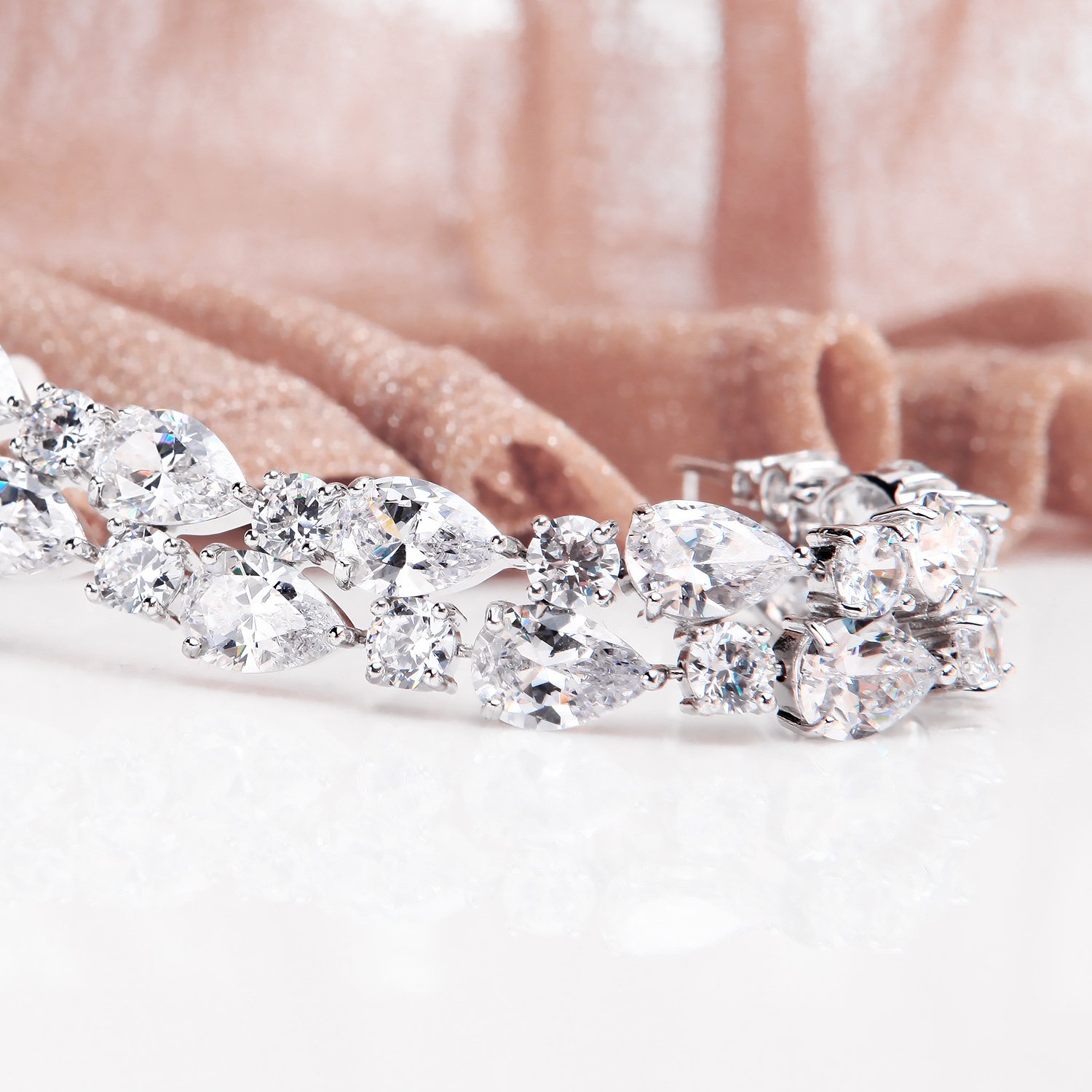 Pulsera de plata con circonitas en forma de lágrima, para mujeres
