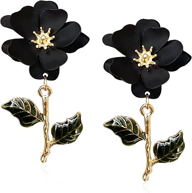YUNXI Boho Flower Stud Earrings for Women Flower Shaped Daisy Earrings with Gold Bud Green Leaf