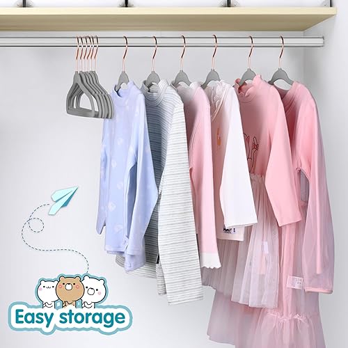 Vista 13 de BAGAIL Perchas de terciopelo para niños de 11 pulgadas, perchas antideslizantes para bebés y niños pequeños (gris, paquete de 50 unidades)