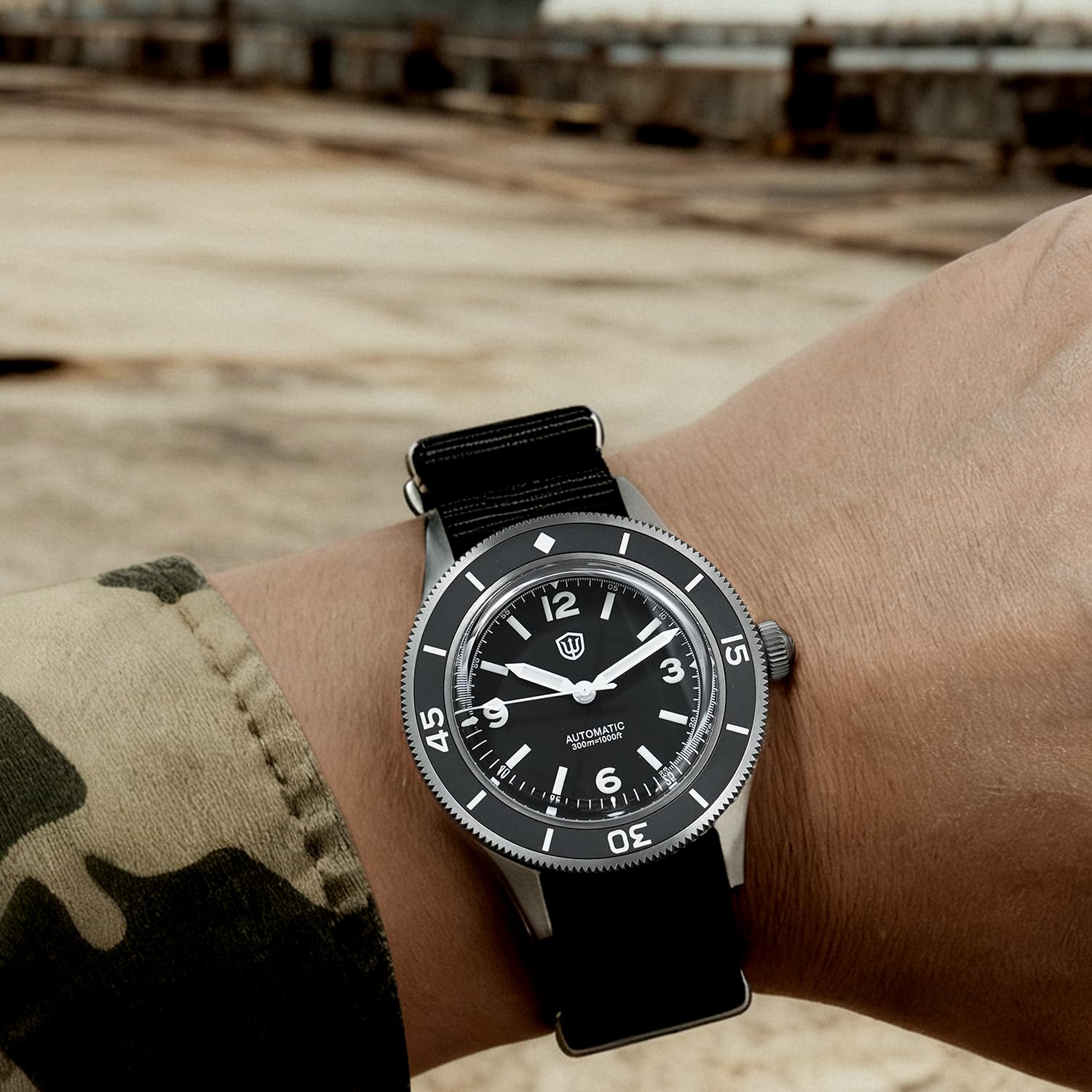 watchdives Orologio subacqueo da uomo, vintage, WD50 Fathoms NH35 NH38, 40 mm, vetro curvo, impermeabile fino a 300 m, quadrante nero con cinturino in nylon