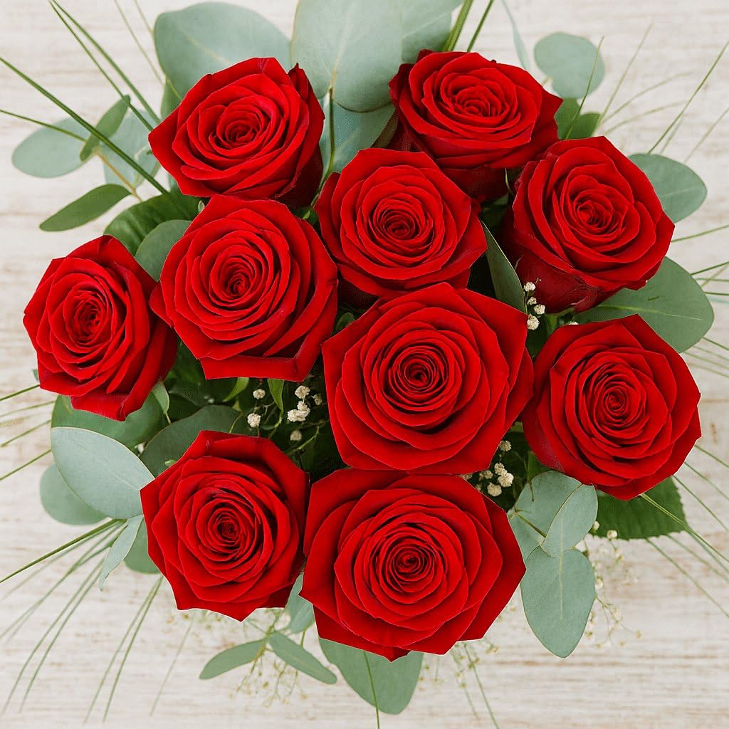 Premium-Blumenstrauß "Ich liebe dich" mit 10 großblütigen roten Rosen und Eukalyptus - Inklusive Grußkarte