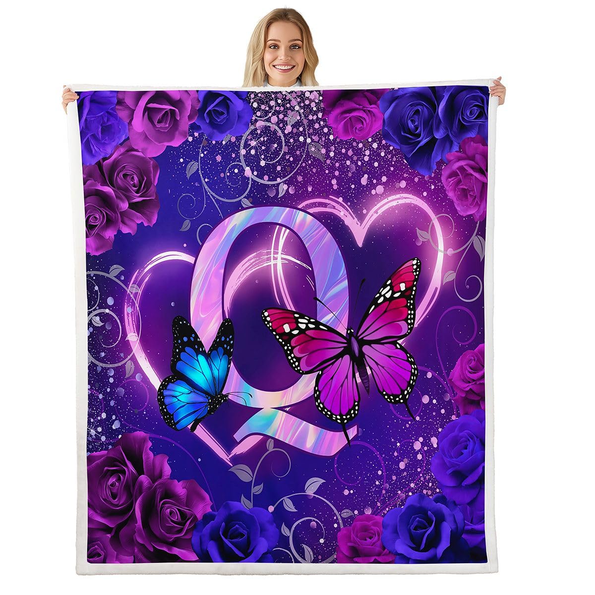 Homewish Początkowa litera Q koc polarowy Twin 152 cm x 203 cm fioletowy niebieski róża motyl szerpa koc romantyczny kwiat motyle puszysty pluszowy narzuta - spersonalizowany monogram dekoracja na