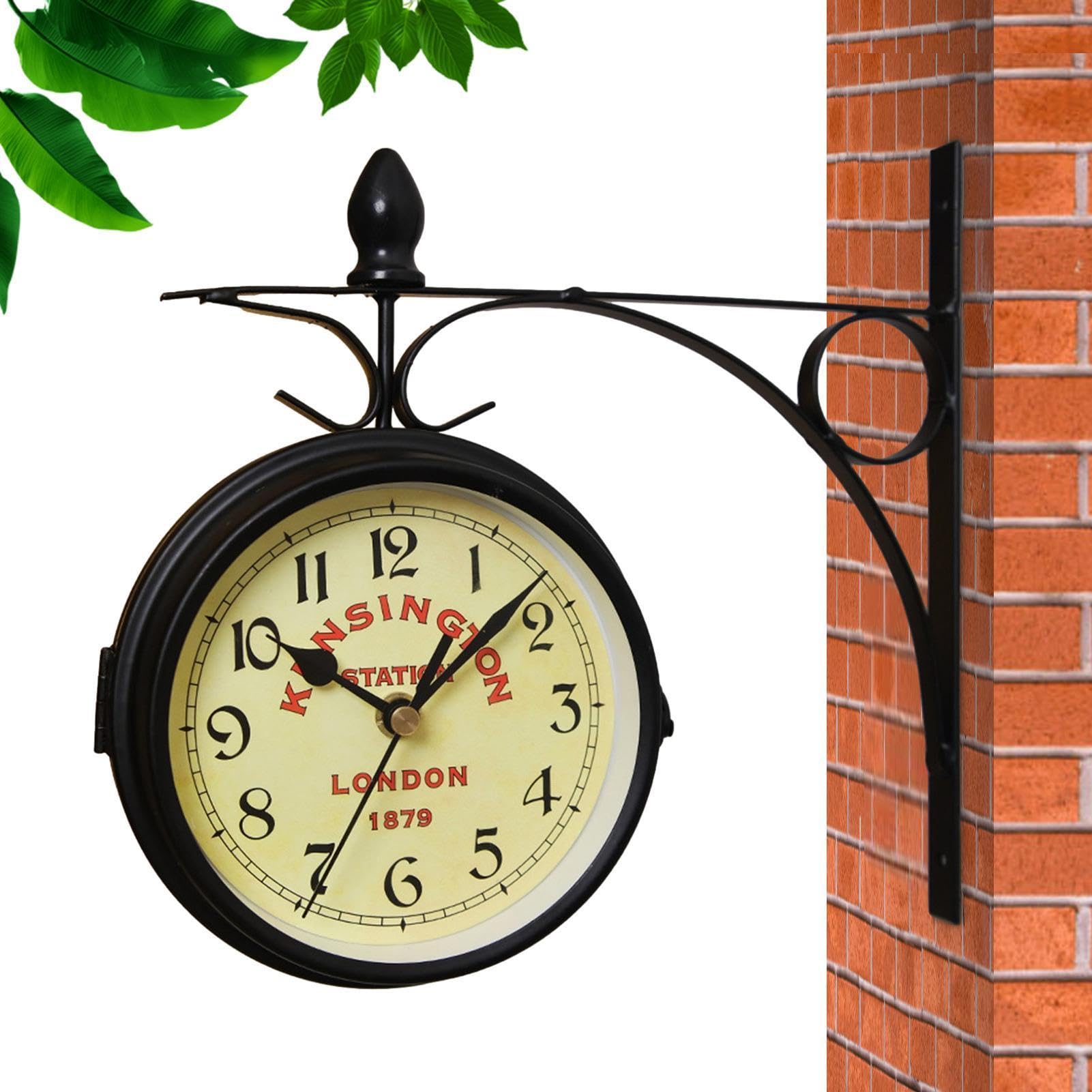 Horloge murale antique double face pour lire l'heure partout dans la pièce