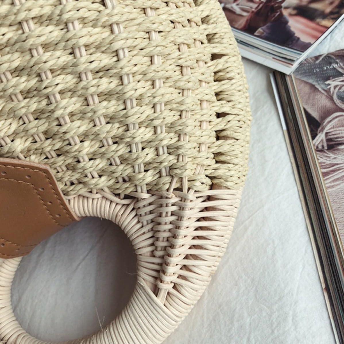 NUOBESTY Borsa a Mano in Paglia a Forma di Conchiglia, Beige