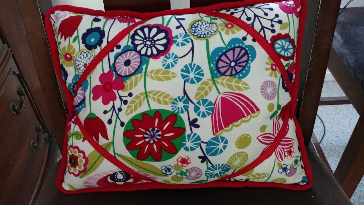 eBuddy – Red Dotts - 10 ½” x 11 ½" - iPad Mini, Nook, Samsung Galaxy Tab 7.0 & Google Nexus 7. May be used for most small electronic readers and may be used both horizontally or vertically.