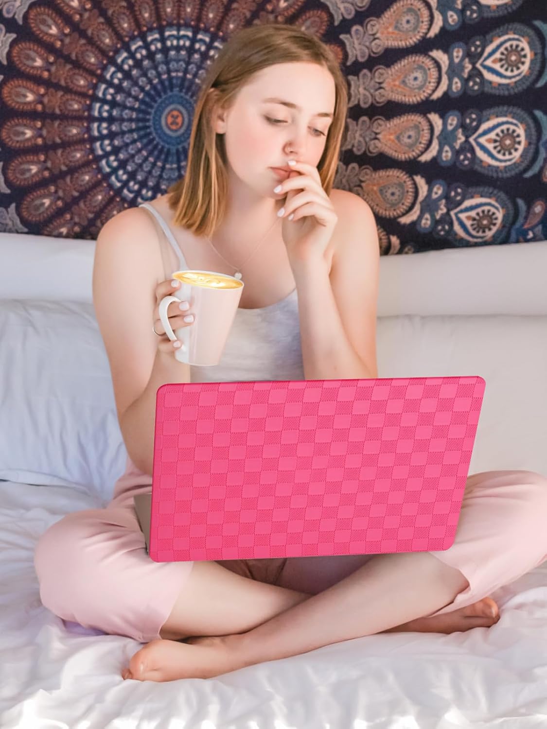 Seorsok Compatible with MacBook Air 13 Inch Case2022 2021 2020 2019 2018 Release A1932 A2179 M1 A2337,Elegant Leather Plastic Hard Shell Case with Keyboard Cover,Hot Pink PVC Grid No Logo Cutout - Image 6