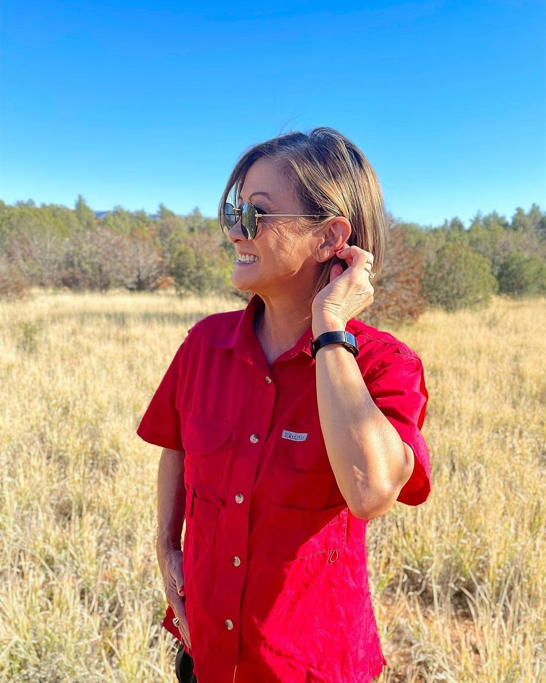 Ladies Short Sleeve Fishing Button Down Shirt, Breathable Outdoors Casual Lightweight Shirt - Image 2