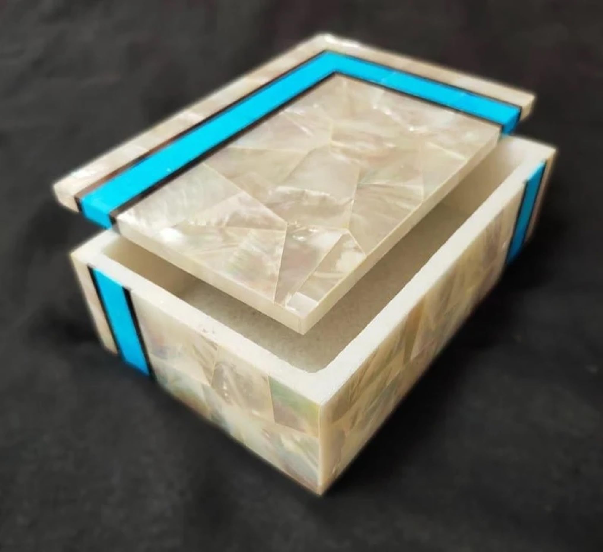 Boîte à bijoux rectangulaire en marbre 25x20cm, incrustation de nacre et turquoise véritable