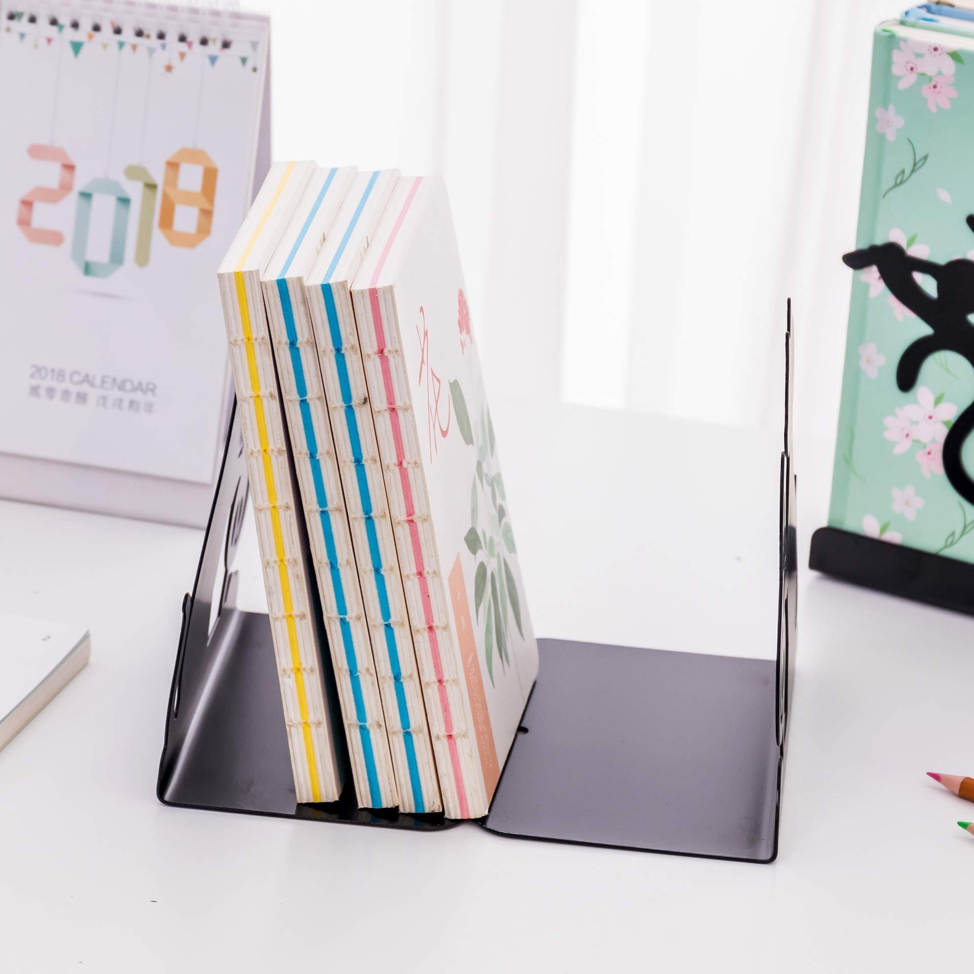 Fermalibri novità Gatto Creativo Supporto da scrivania in Metallo Studenti Bambini Bambini Fermalibri Titolare Decorazione della casa Forniture Scolastiche per Ufficio Regalo di ca