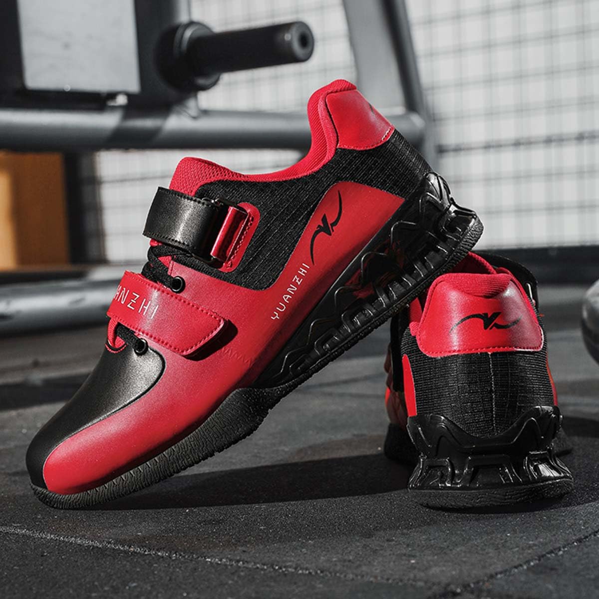 Chaussures d'haltérophilie pour Homme et Femme Chaussures de soulevé de Terre Antidérapante Chaussures De Musculation De Squat avec Talon de 3cm