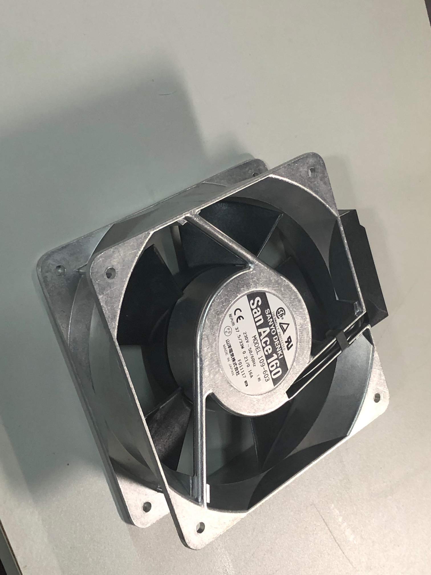 Amazon | 山洋電気 San Ace 160 ACファン 109-603 | ファン