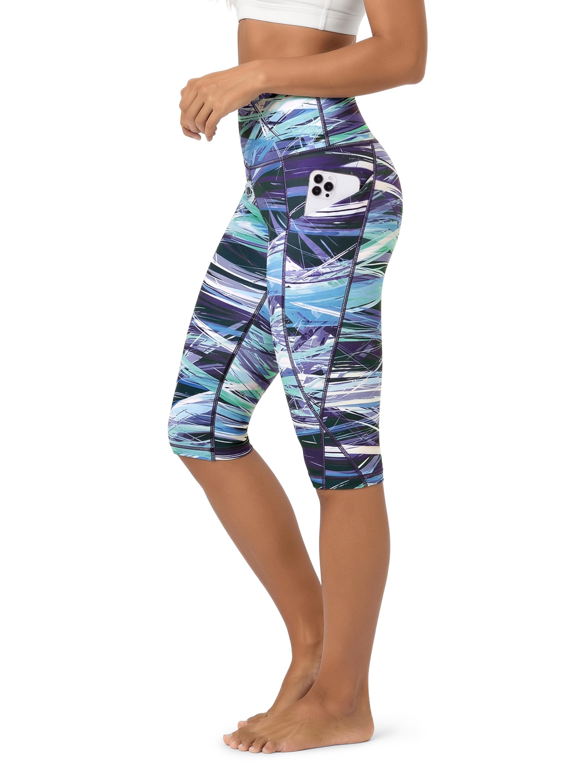 ODODOS Women's High Waisted Yoga Capris with Pockets, Tummy Control Non See Through Workout Athletic Running Capri Leggings