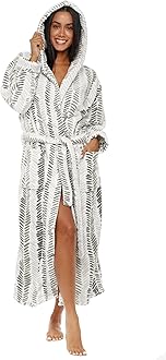 Alexander Del Rossa Plush Fleece Robe for Women, Long Hooded Bathrobe with Hood, Plus Size