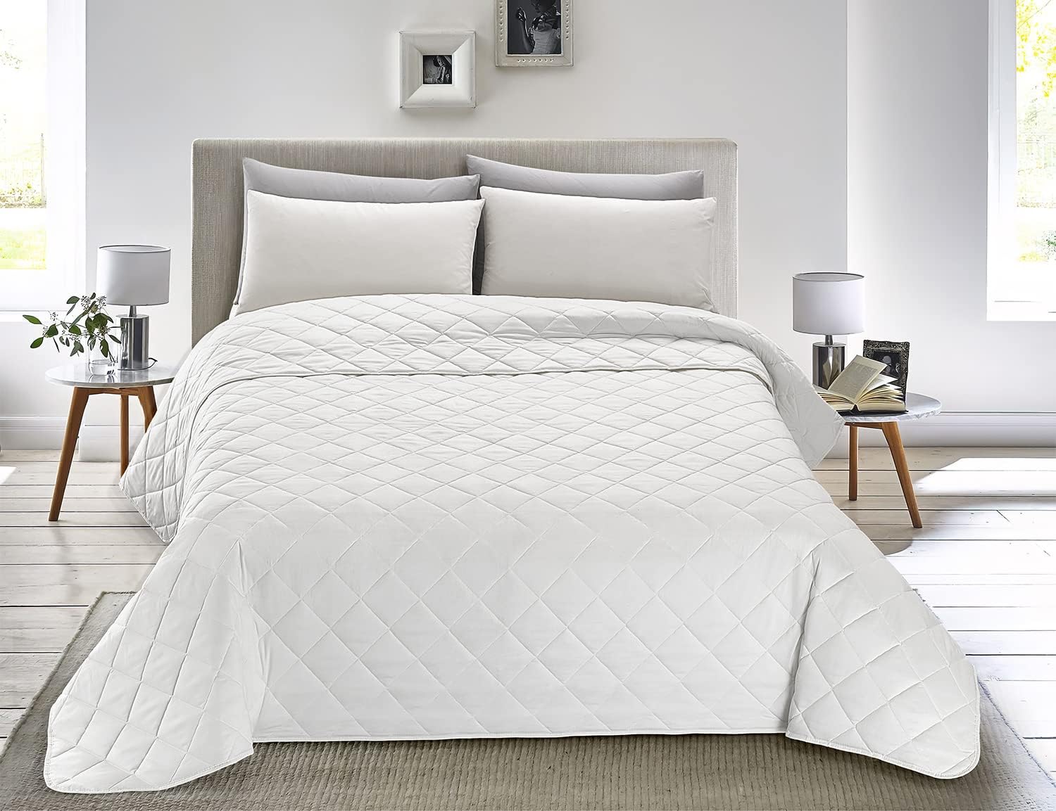 Banzaii Colcha Bouti Entretiempo Tacto Melocotón – Colcha de Verano, Cubre Cama Reversible para Cama 90 (170x270 cm), Blanco/Blanco