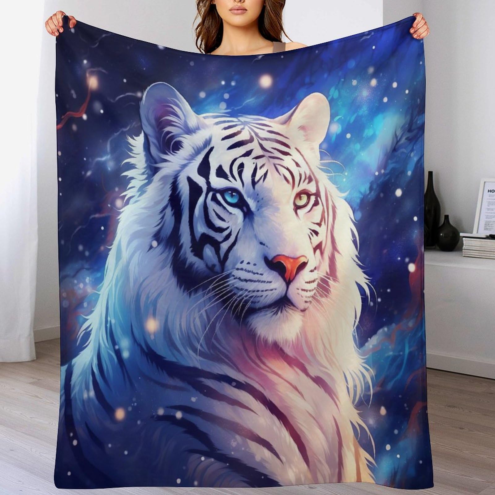 Pazzk Tiger Flannel Throw Blanket, Super Soft Fuzzy Warm, Lightweight Fluffy Plush Blanket For Bed Sofa Couch Travel Nap Throws Blanket（180×200Cm）