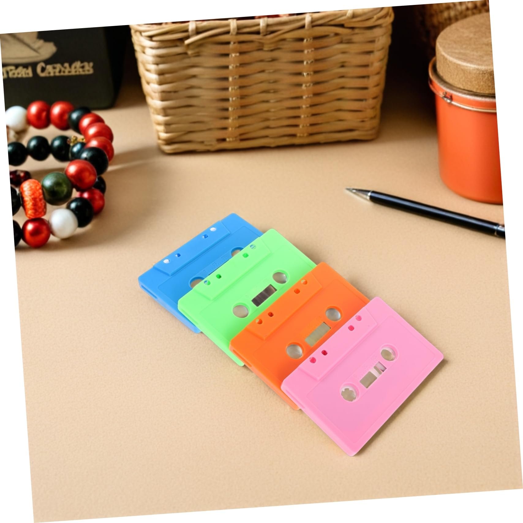 HEMOTON Leere Retro Kassetten Selbstgemacht Bunte Audiokassetten für Aufnahme Wanddekoration Vintage Kassette ohne Band Kreative Partygastgeschenke 4 Stück (orange Rosa Hellgrün Blau