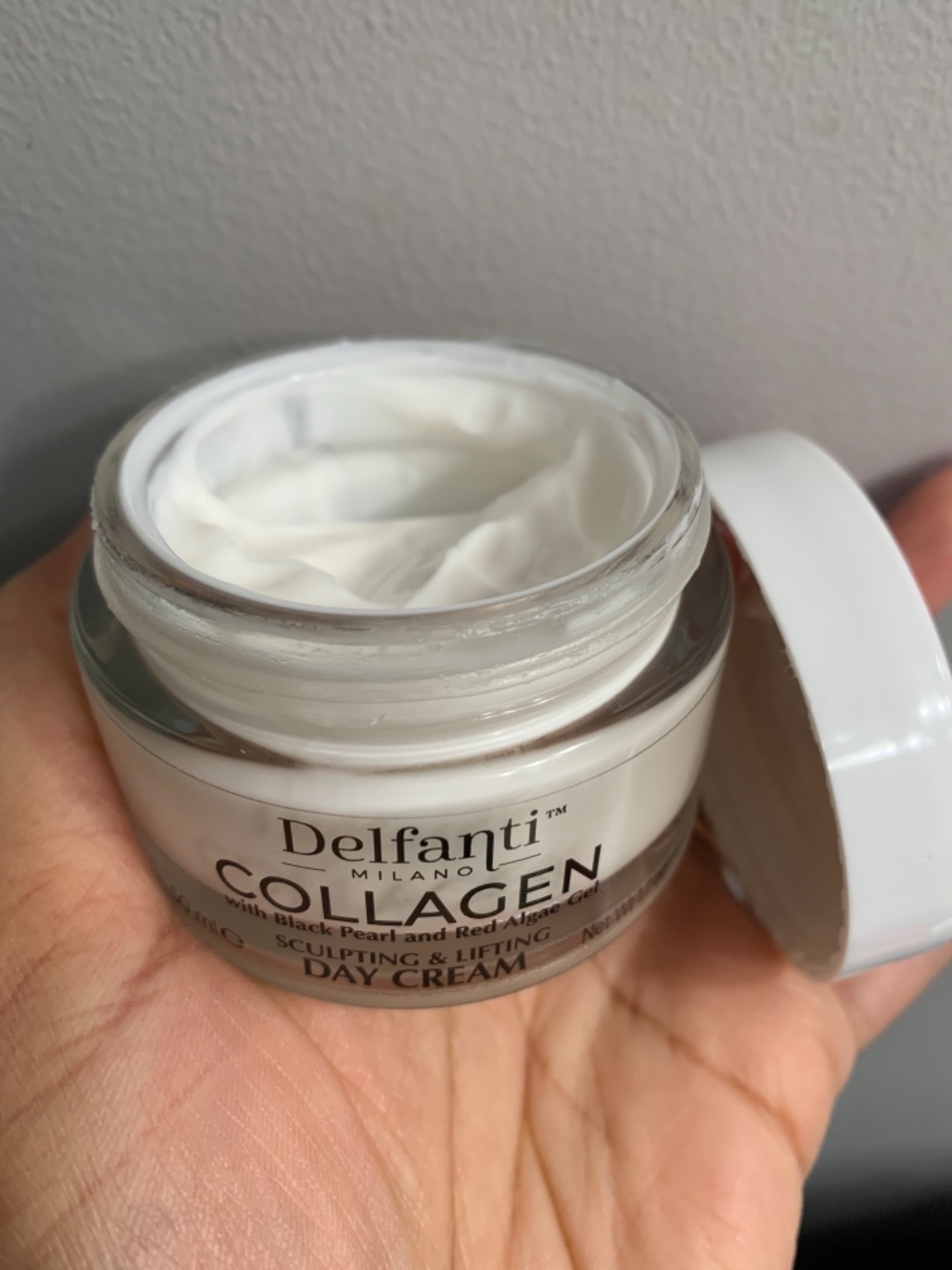 Delfanti-Milano • COLLAGEN SCULPTING AND LIFTING Day Face Cream • Face and Neck Moisturizer with BLACK PEARL and RED ALGAE GEL• Made in Italy
