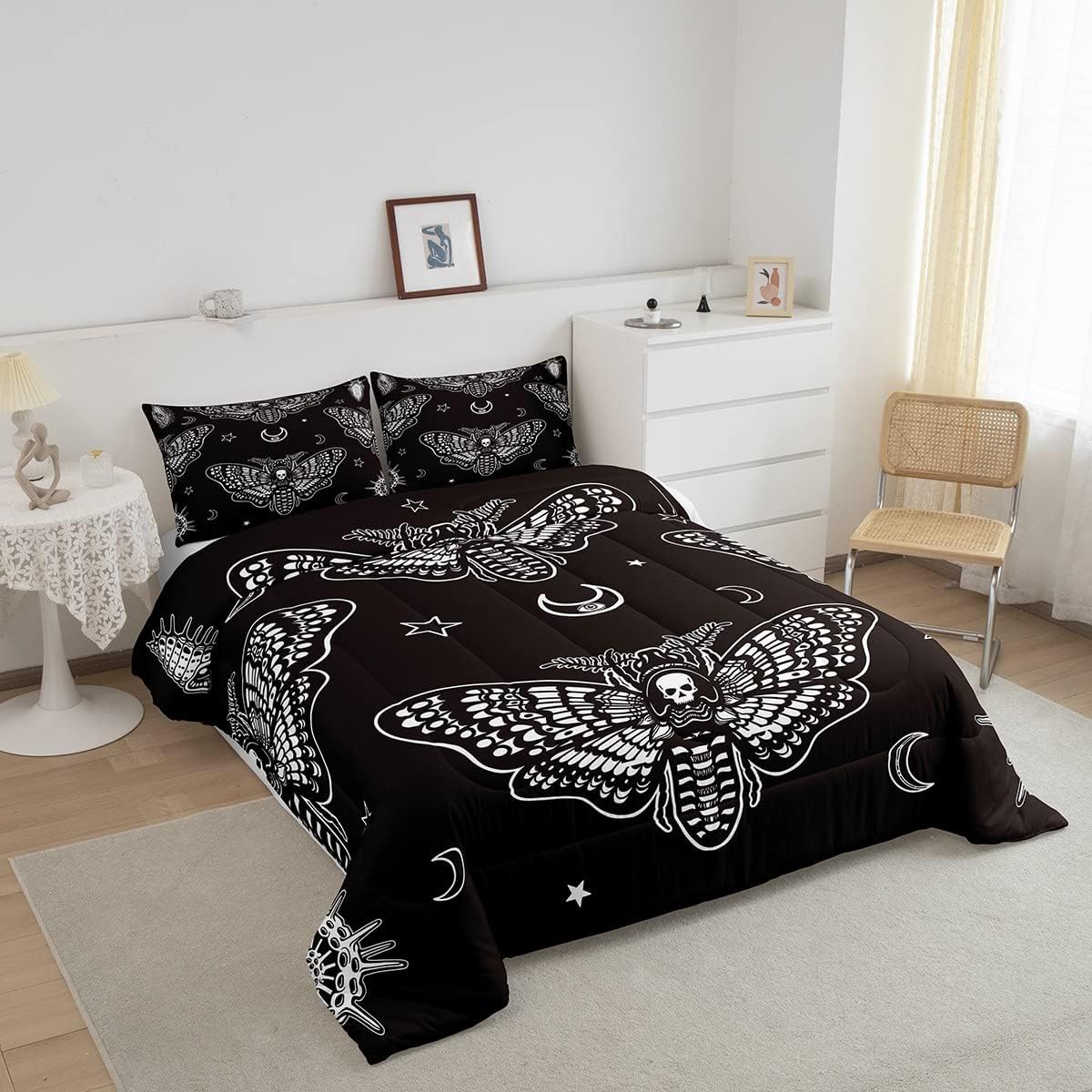 Feelyou Boys Boho Moth Comforter Set Twin Size Men Gothic Skull Bedding Set for Girls Women Bedroom Decor Bohemian Moon Star Comforter Personalized Moth Skull Skeleton Bones Duvet Set Teens Quilt Set