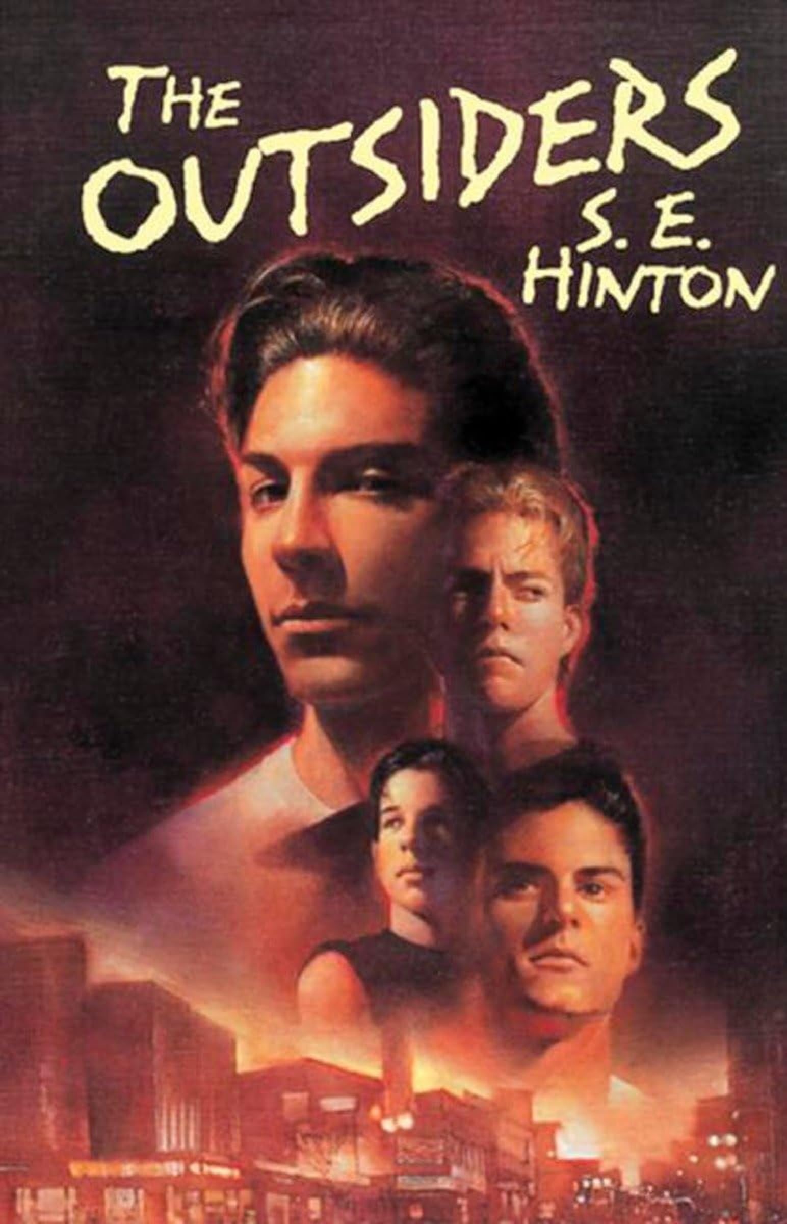 [(Hinton S.E. : Outsiders )] [Author: S E Hinton] [Jan-1983]