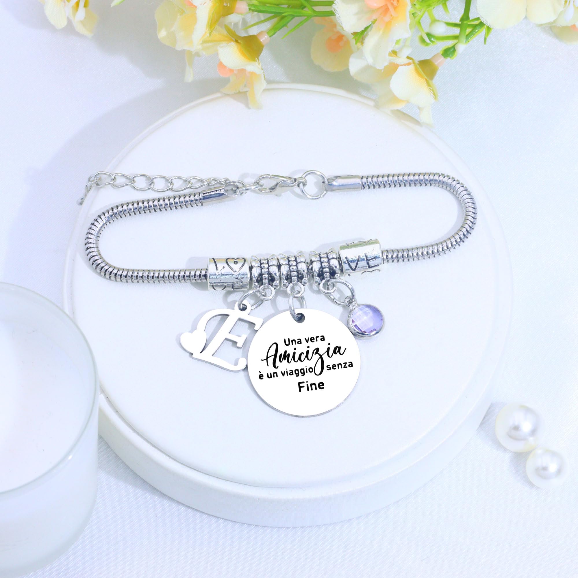 SAMORION Regalo Amica Speciale Bracciale Regali Amicizia per Donne Bracciali con 26 Lettere Regali Migliore Amica Compleanno Idee Regali Amica Natale Regalo per Amica