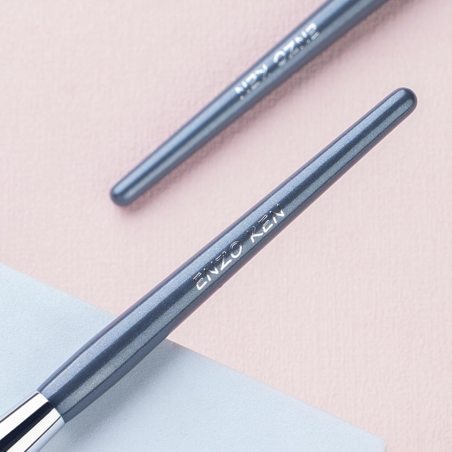 Angled Kitten Paw Concealer Brush Under Eye, Concealer Brush, Nose Contour Brush, Small Concealer Brushes for Makeup, Under Eye Makeup Brush, Under Eye Brush, Concealer Makeup Brush - 10M01 - Image 5