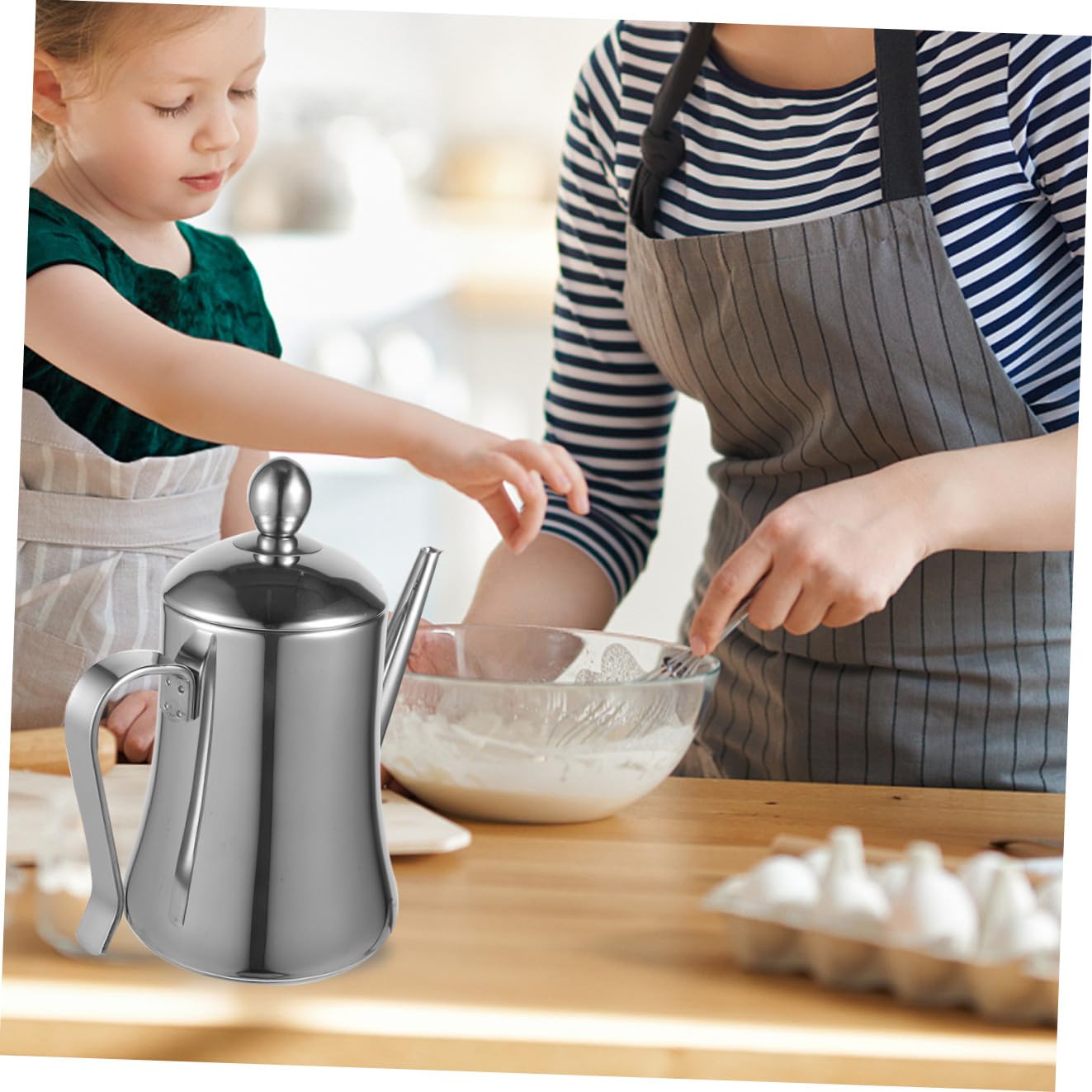 Artibetter Aceitera de Acero Inoxidable con Diseño Antigoteo Tapa Protectora y Superficie Brillante Dispensador para Aceite Vinagre y Salsa Botella Duradera para Cocina y Restaurante