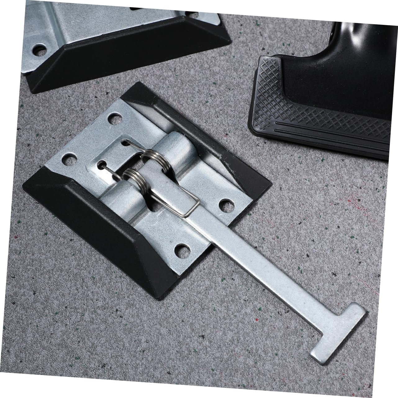 4sets Cargo Trailer Door Holders Rv Door Latch for Enhanced Security Weather-Resistant Design Easy Installation for Trucks and Containers
