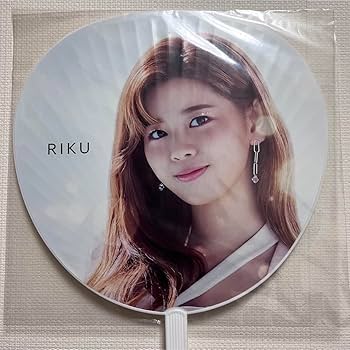 NiziU リク グッズ まとめ売り Amazon.co.jp: NiziUリクグッズまとめ