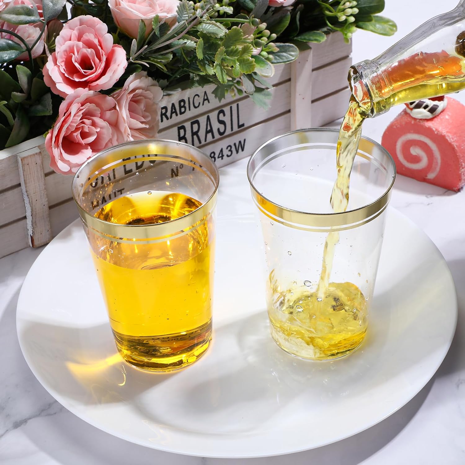 Sliner 50 Pcs Hard Plastic Cups Double Rimmed Plastic Cups Heavy Duty Fancy Wine Glasses for Holiday Christmas New Year Winter Birthday Party Supplies(12 Oz,Gold)