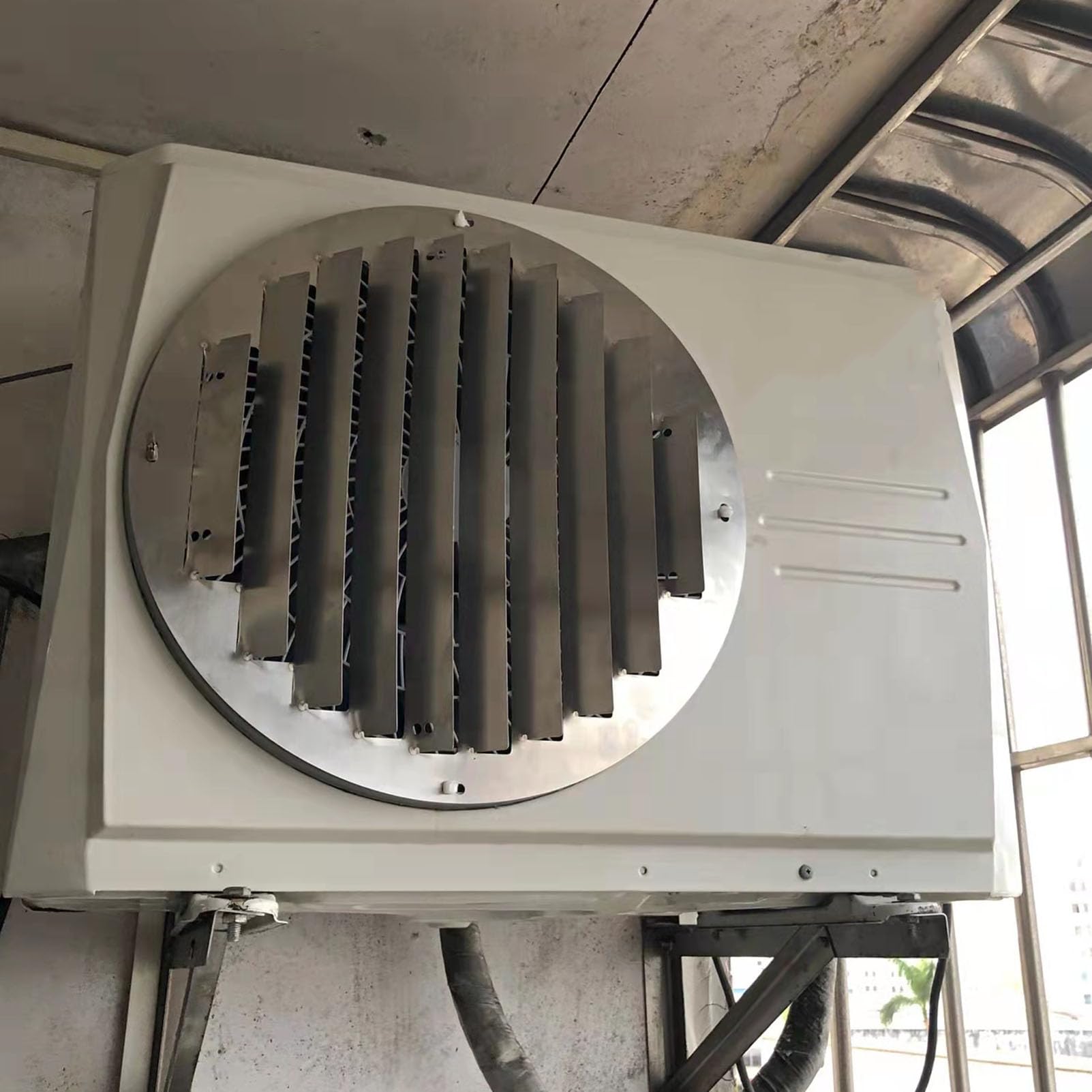 Copertura Deflettore In Acciaio Inox Per Unità Esterna Condizionatore, Protezione Dalle Intemperie E Regolazione Flusso Aria, Installazione Facile