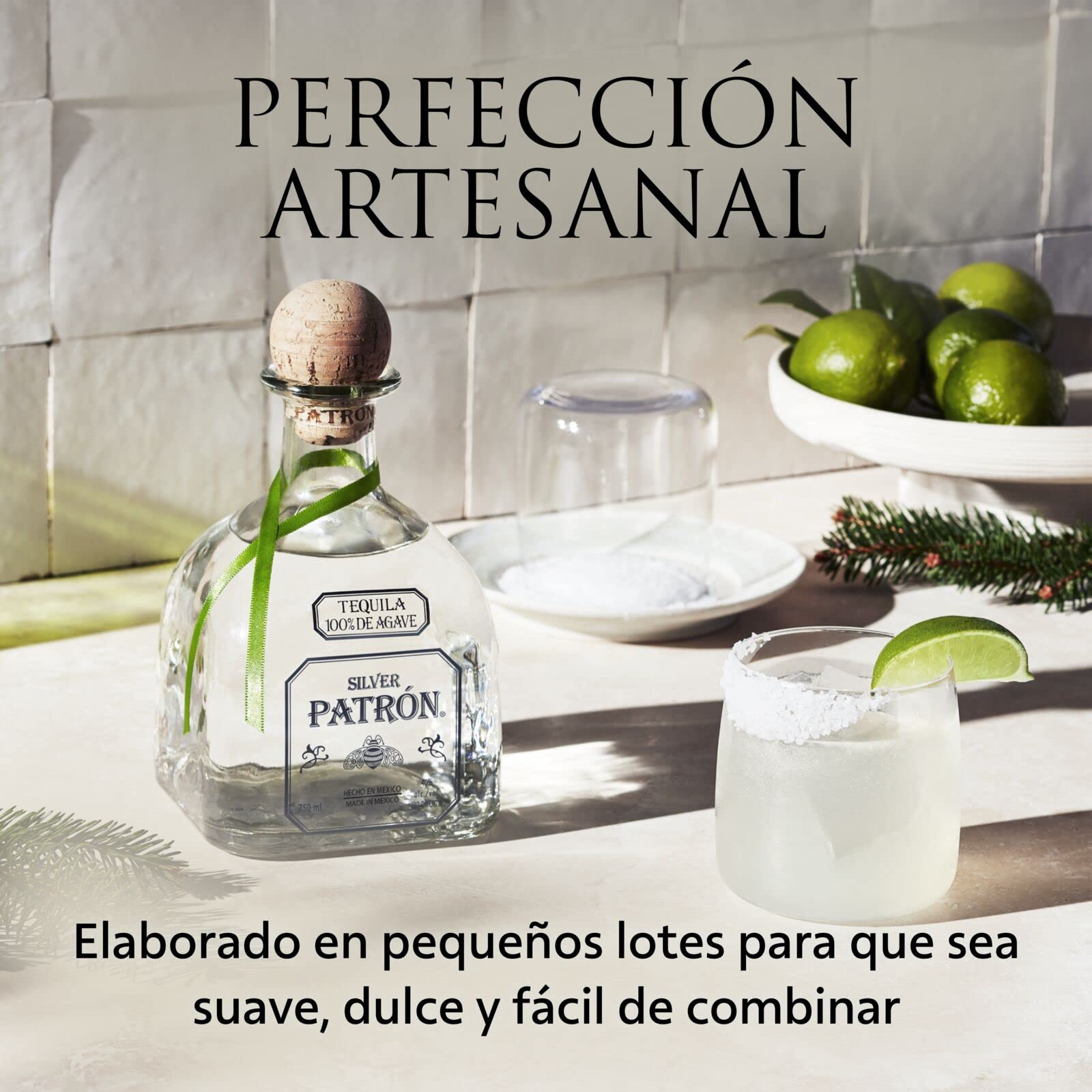 PATRÓN Silver Premium Tequila, 40 % vol., 70 cl / 700 ml, Tequila 100% de agave, elaborado artesanalmente en México, en pequeñas cantidades, con el mejor agave Azul Weber